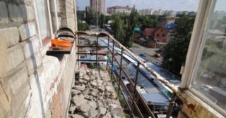 Демонтаж балкона Югорск, цена от 2975 руб.
