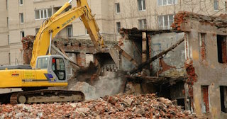 Демонтаж фасада в Югорске: цены за м2 от 366 рублей | Сварной-Югр